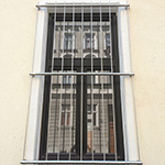 Fenstergitter aus Edelstahl