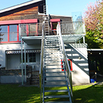 Terrasse mit Stiegenaufgang